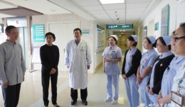 院党委书记祝春秀率队赴一线走访调研