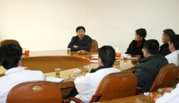 我院研究生导师与泸医研究生部座谈