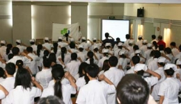 铭记院训 认真履职 不负重托——院领导与新职工见面