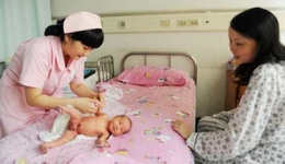 我院产科母婴区推行床旁护理新模式
