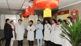 院领导节前带队慰问一线职工并进行安全检查