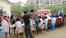 城东病区走进成华区大型老年公寓爱心义诊