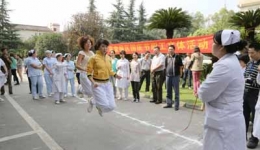 草堂病区组织国庆节职工文体活动