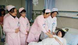 崇州分院开展系列三八妇女节庆祝活动