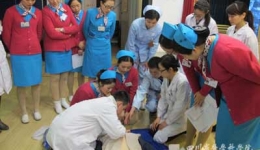 门急诊医技总支举办急救技能培训
