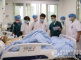 我院派专家赴宜宾参与云南鲁甸地震伤员救治