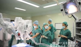 省内首台达芬奇手术机器人系统在我院安装完毕