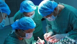 省医院专家远程会诊指导崇州分院成功实施脑膜瘤切除术
