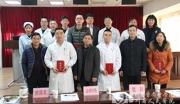城东病区举办2014年科研论文报告会