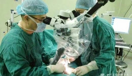 泌尿外科开展高清显微镜系统辅助精索静脉超选结扎术