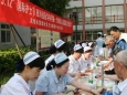 护理部组织专家到簇锦社区义诊