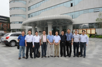 国内知名神经外科专家来我院交流