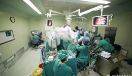 西南地区首例达芬奇机器人心脏手术在我院完成