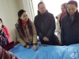 呼吸内科党支部开展“我们在行动——敬老爱老活动”