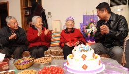 足球竞彩网Ϊ�Ϻ����������100���ٳ�