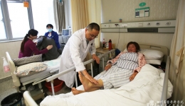 我院完成西南地区首例Pipeline密网支架辅助颅内巨大动脉瘤栓塞术