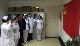 蔡力副院长参加护理部党支部组织“重温入党誓词、树铸天使形象”主题党日活动