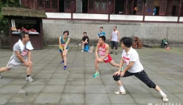 卫计委全民健身运动会登山比赛我院获佳绩