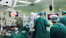 器官移植中心和超声科联合实施机器人辅助精准肾肿瘤手术