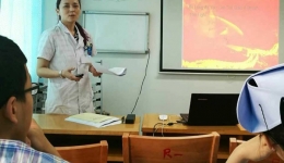 呼吸内科党支部组织党员讲党课