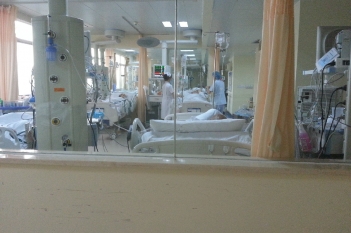 监护室