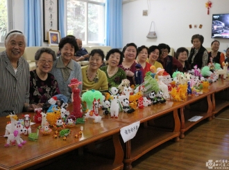2015年重阳节手工组作品展示