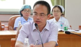 院党委邀请党员代表和职工代表听取医院财务工作情况汇报