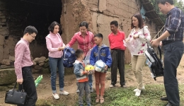 院办党支部赴仪陇开展“走基层  送温暖”活动