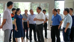 邓绍平院长带队到上医国际广场考察调研