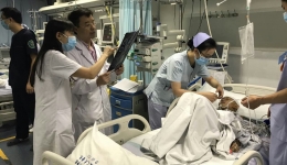 儿科全力支持救治前方转回的重度颅脑损伤儿童