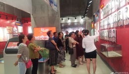 护校党总支开展“弘扬长征精神、争做合格党员”主题党日活动