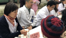 崇州分院开展“三八”妇女节关爱女性健康系列公益活动