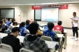 急诊急救部在地铁中医大-省医院站进行急救培训