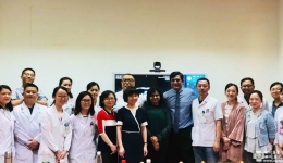 密歇根大学教授应邀来我院进行学术交流