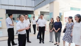 院党委书记欧力生同志带队到通江县两河口镇开展健康精准扶贫工作调研