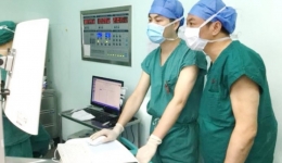 我院完成世界首例骨科手术机器人辅助寰枢椎弓根固定手术