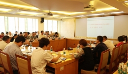 院党委召开中心组（扩大）学习会交流汇报“大学习、大讨论、大调研”活动成果