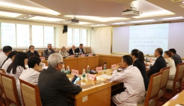 英国格拉斯哥大学来院交流访问