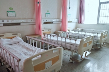 小儿外儿科病房