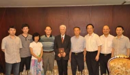 中国工程院院士张金哲教授受聘我院儿童医学中心名誉主任
