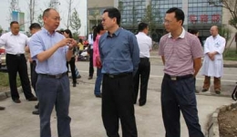 重庆市领导莅临崇州分院进行灾后重建成果回访
