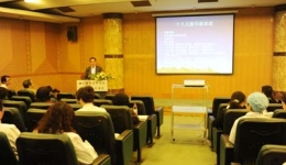 省委宣讲团韩旭教授来院宣讲党的十八大精神