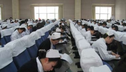 我院2008年护理三基理论考试圆满完成