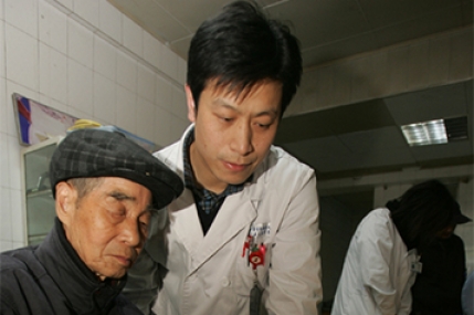 为你推开心灵的窗：心身医学中心主任周波