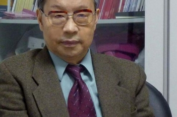我国著名肾病专家杨秀川教授