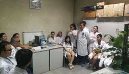 放射科积极配合临床救治伤员