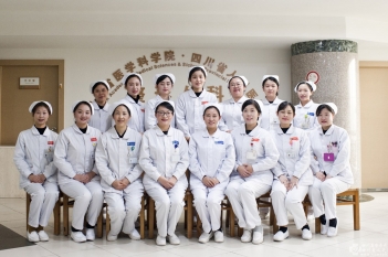 整形外科护理团队