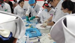 心脏外科举办“以爱为名”第四届青年医师手术技能比赛