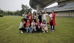 风湿科党支部开展“凝心聚力谋发展，喜迎建国七十周年”主题党日活动