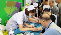 我院与草堂社区卫生服务中心开展前列腺疾病筛查义诊